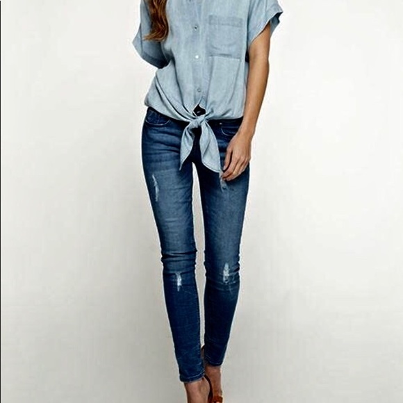 NWT Lovestitch - Denim Tie Front Button Top - Sz M - Picture 2 of 8